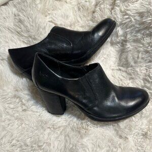 BOC Leather Boot with Block Heel  *GREAT CONDITION*